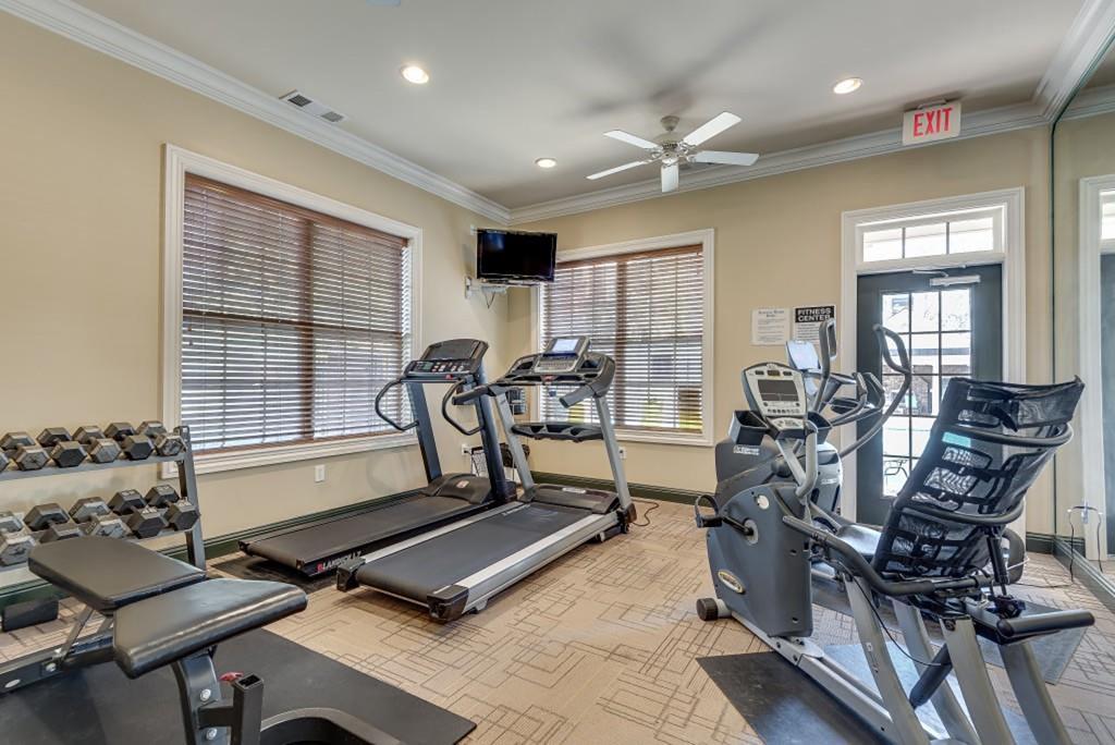2300 Peachford Road Unit 1304
