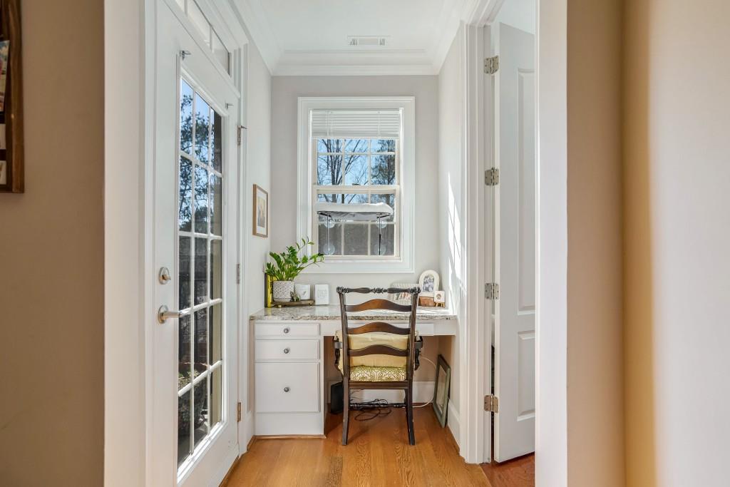2300 Peachford Road Unit 1304
