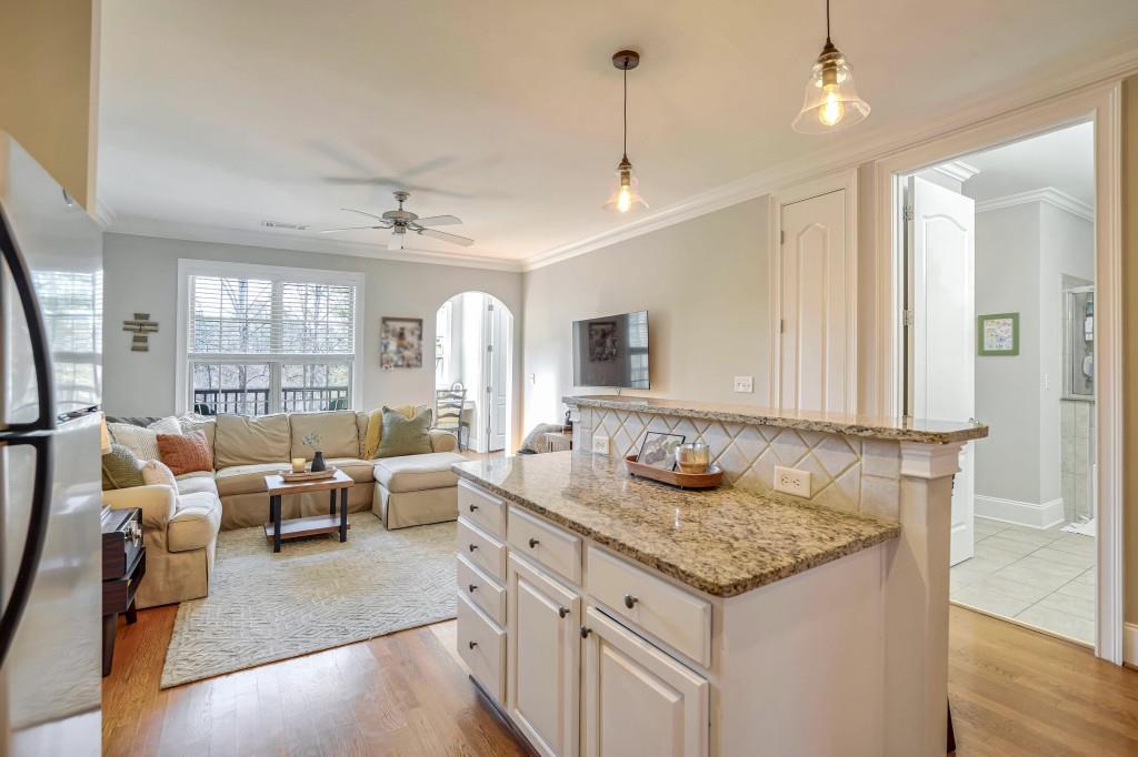 2300 Peachford Road Unit 1304