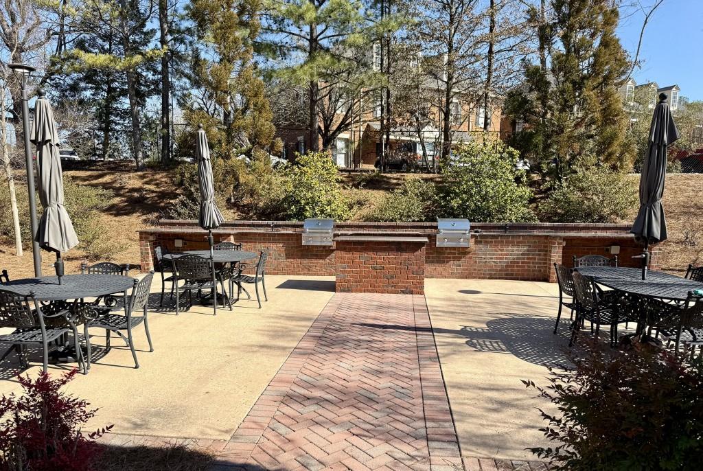 2300 Peachford Road Unit 1304