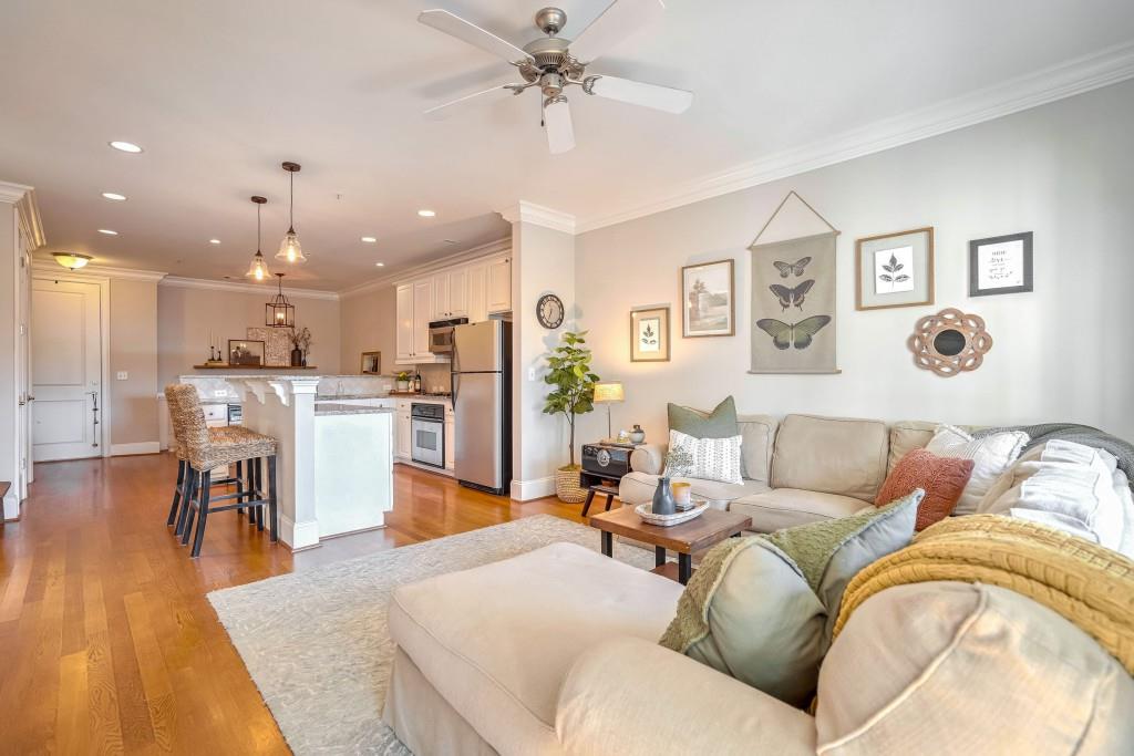 2300 Peachford Road Unit 1304