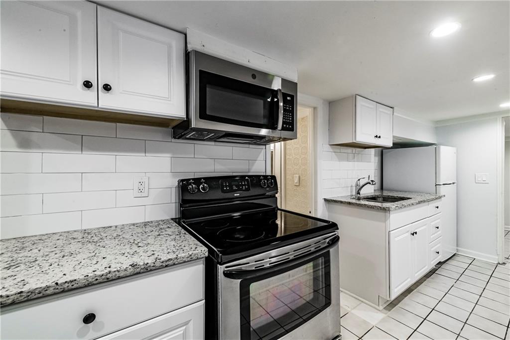 830 Barnett Street NE Unit 8
