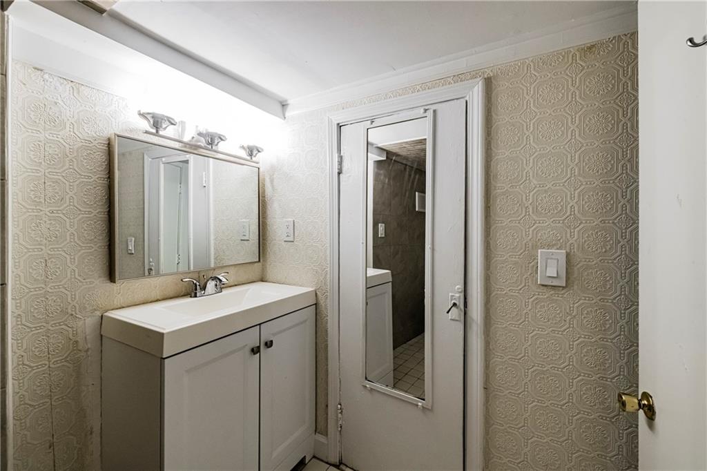 830 Barnett Street NE Unit 8