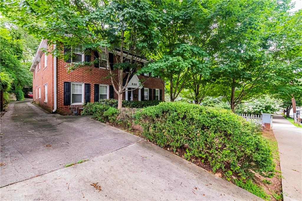 830 Barnett Street NE Unit 8