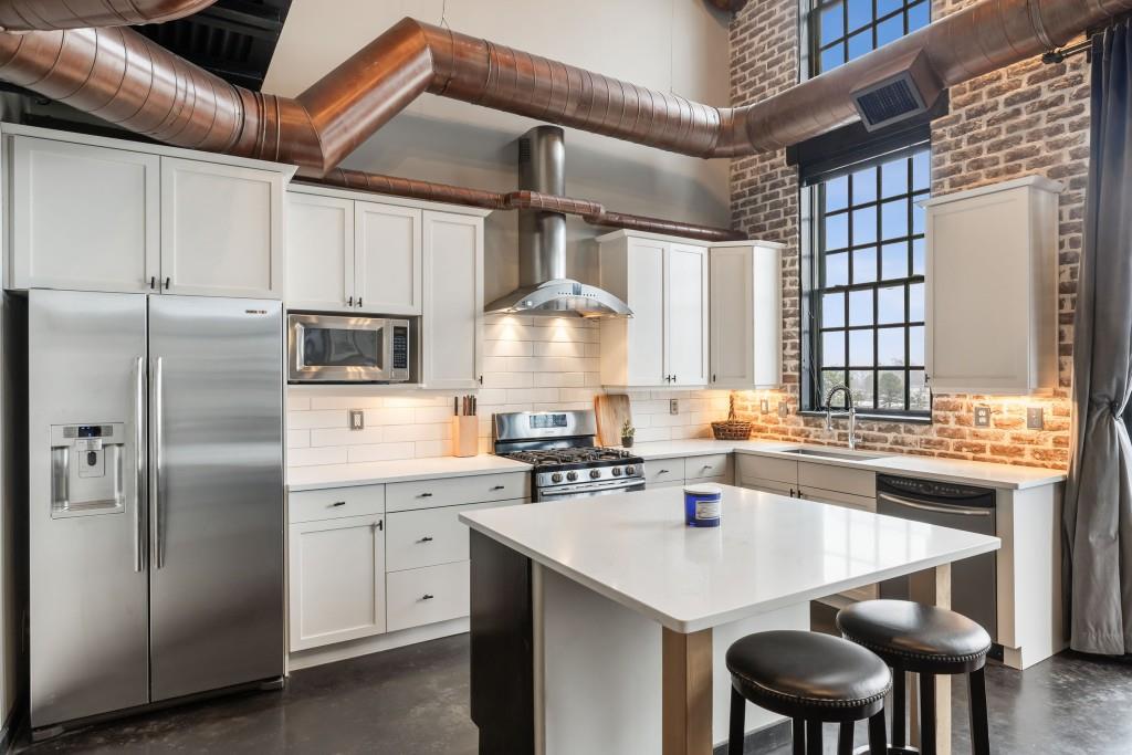 5434 Peachtree Road Unit 115