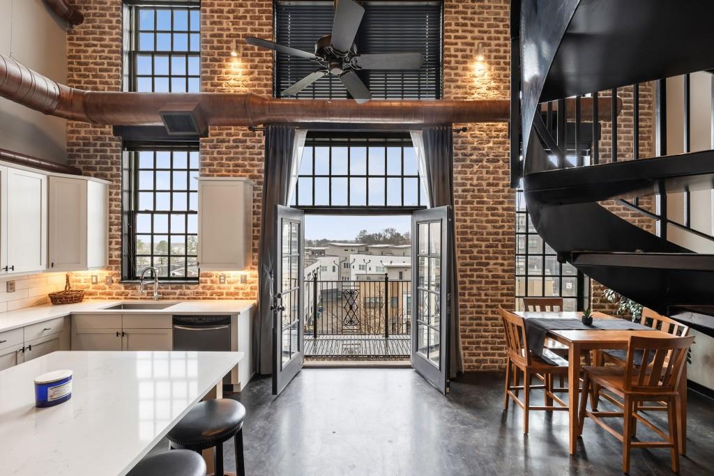 5434 Peachtree Road Unit 115