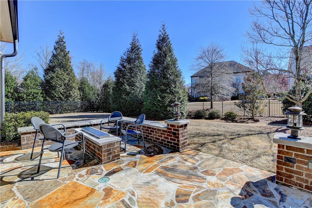 3905 Alister Park Drive