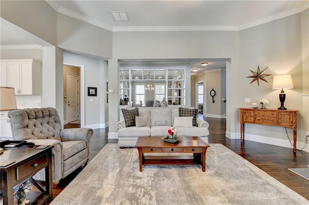 3905 Alister Park Drive
