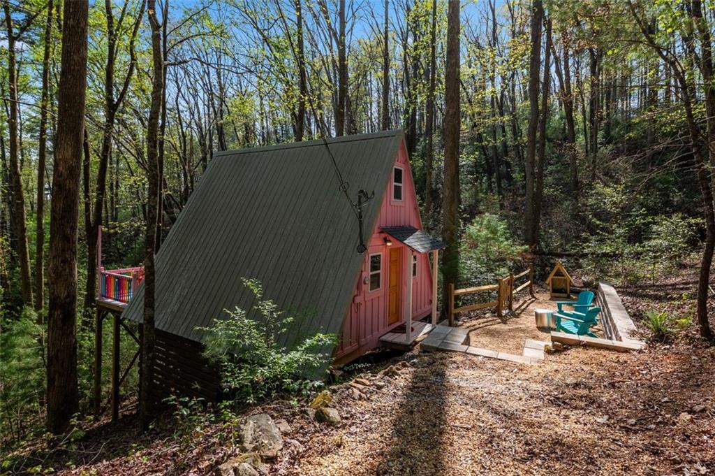 919 CORINTH CHURCH Road