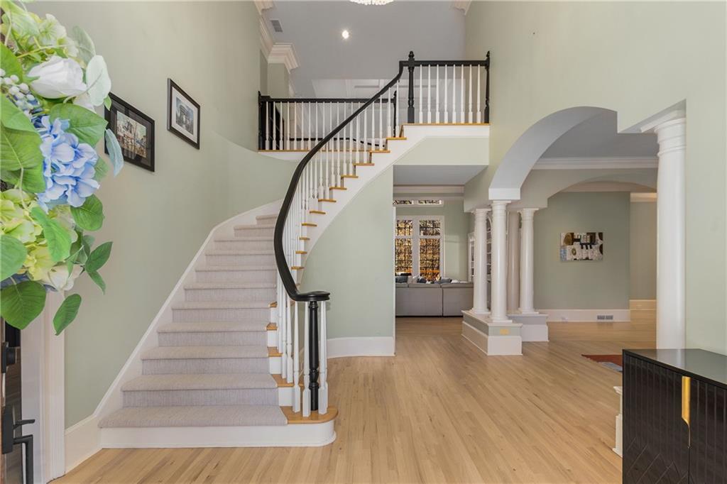 715 Newport Hollow