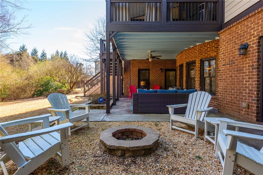 5175 Wilshire Crossing