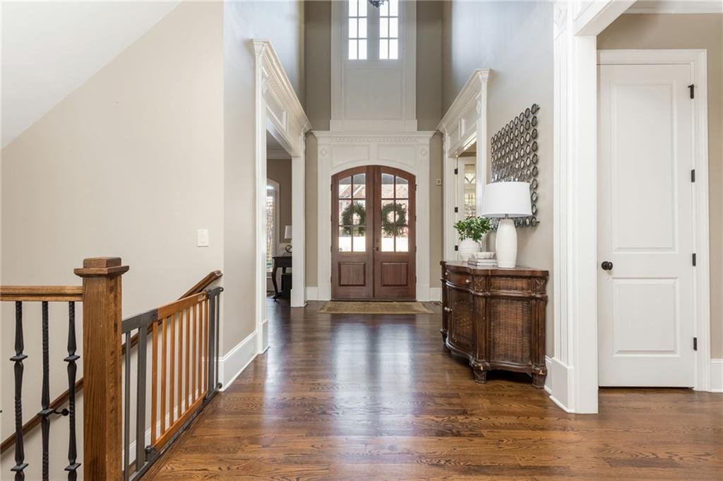 5175 Wilshire Crossing