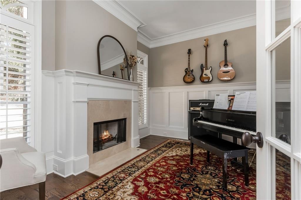 5175 Wilshire Crossing