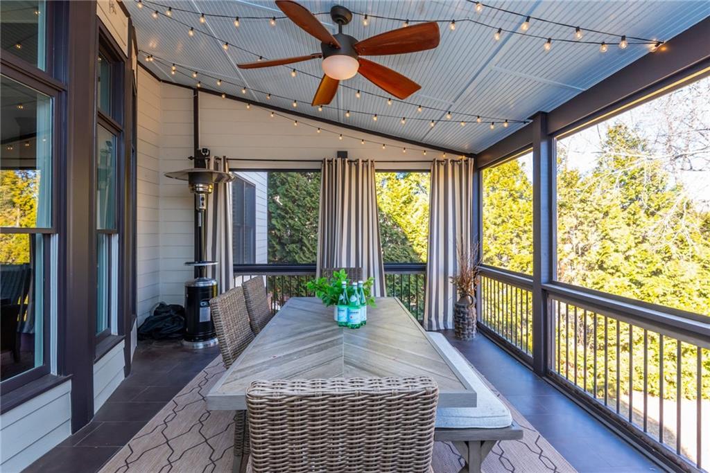 5175 Wilshire Crossing