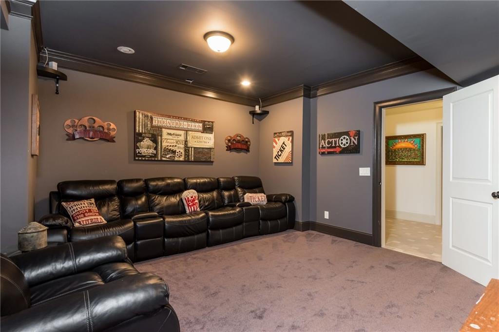 5175 Wilshire Crossing