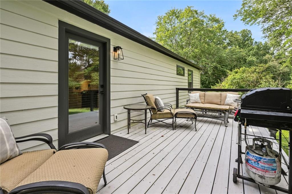 3314 Creatwood Trail SE