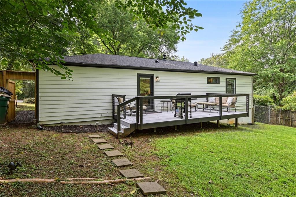 3314 Creatwood Trail SE