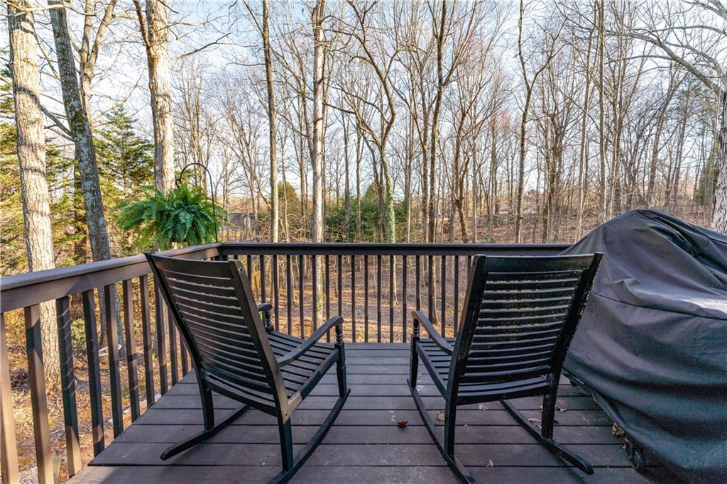 2425 Pemberton Point