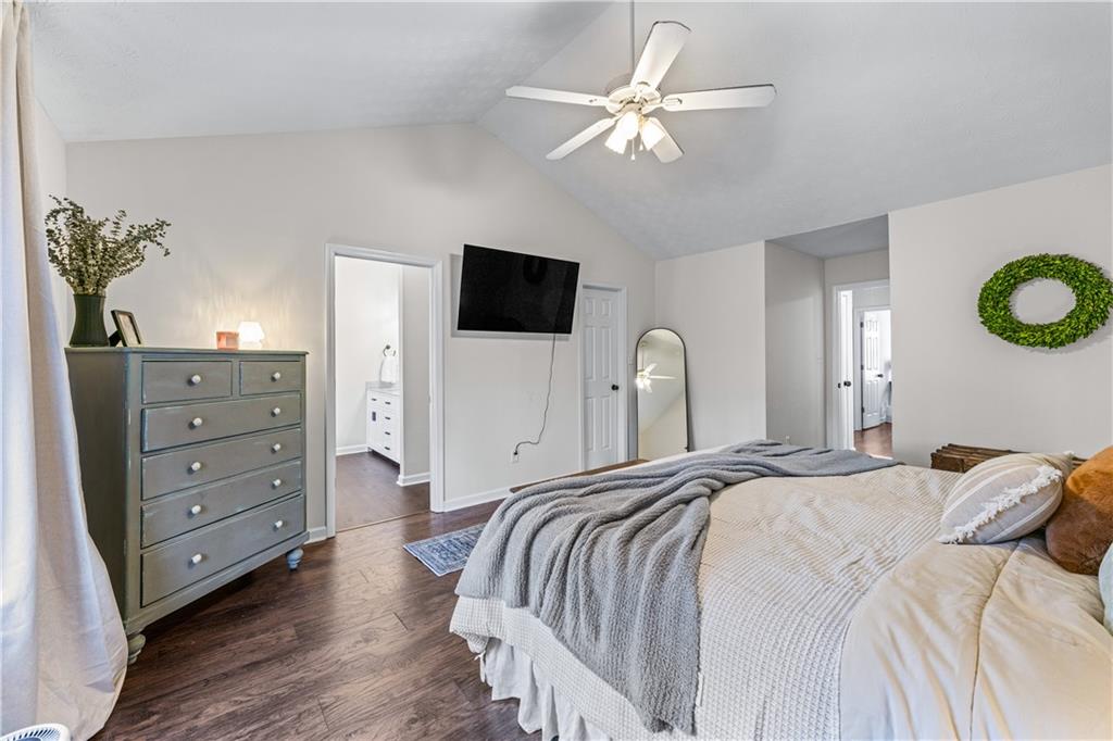 2425 Pemberton Point