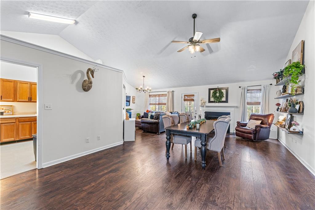 2425 Pemberton Point