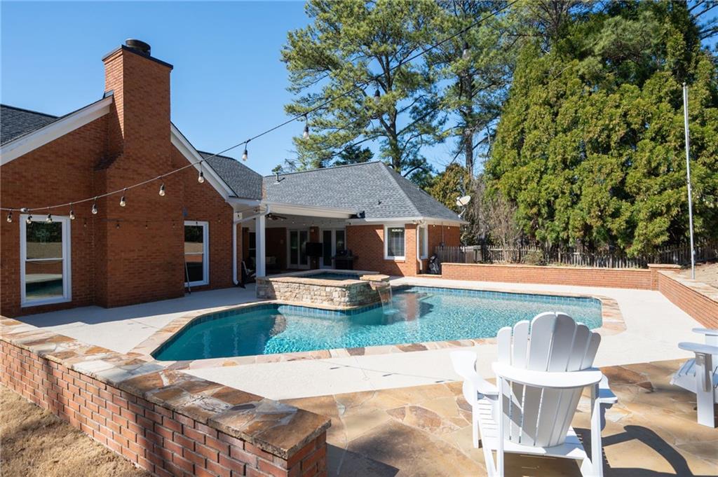 330 TODWICK Drive