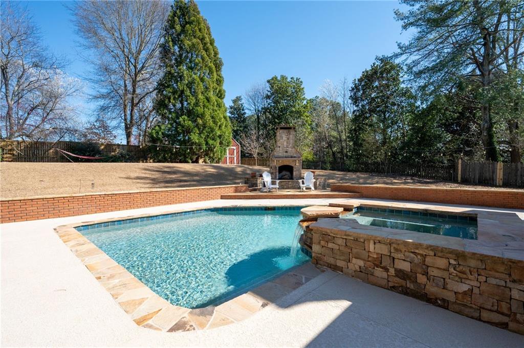 330 TODWICK Drive