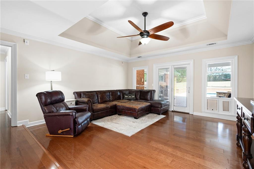 330 TODWICK Drive