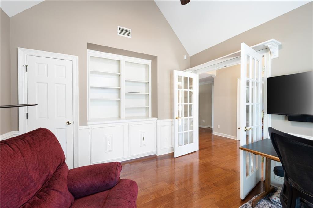 330 TODWICK Drive
