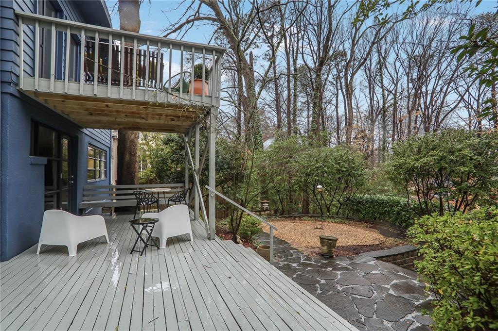 604 MONTGOMERY FERRY Road NE
