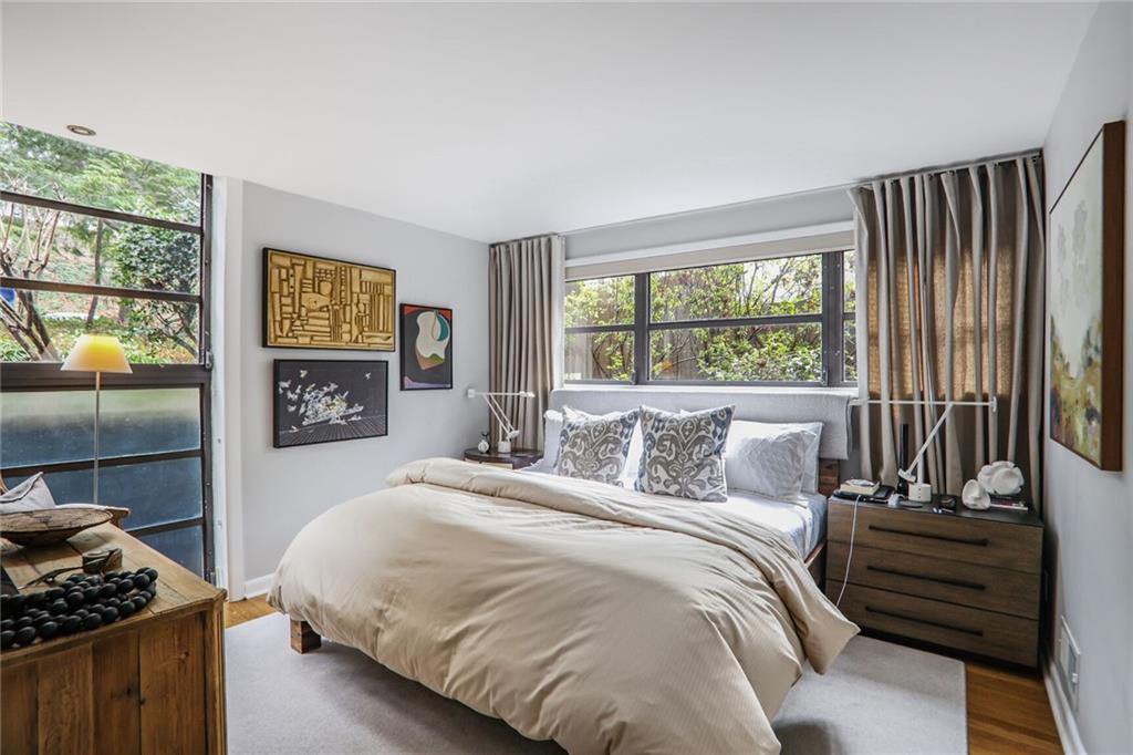 604 MONTGOMERY FERRY Road NE