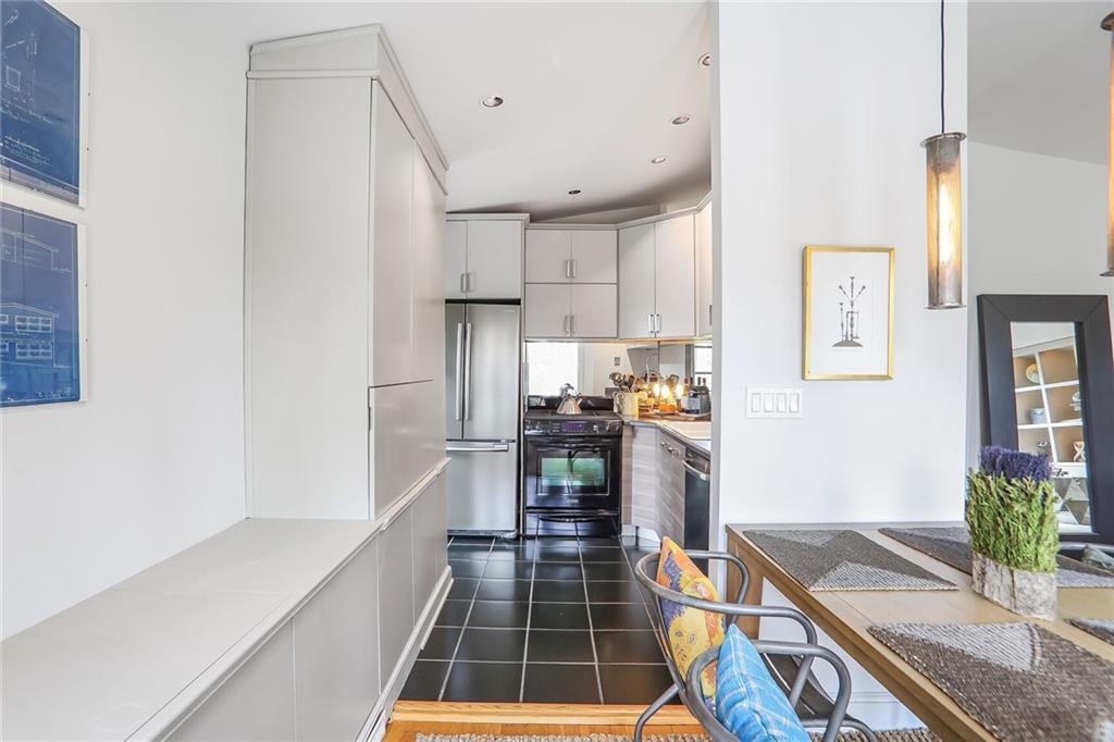 604 MONTGOMERY FERRY Road NE