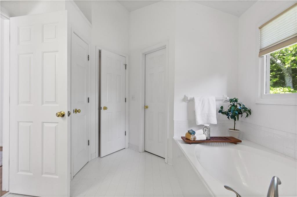 3595 Evonvale Overlook