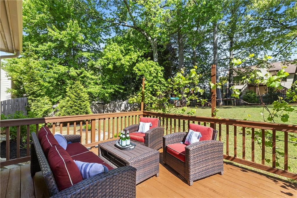 3595 Evonvale Overlook