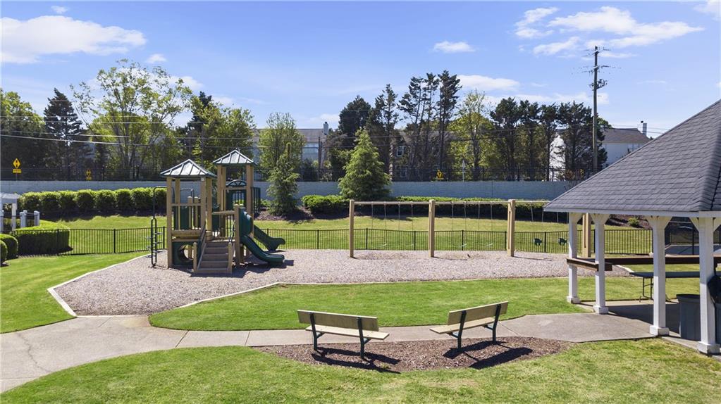 3595 Evonvale Overlook