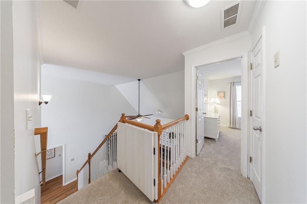 405 Eaglewood Way