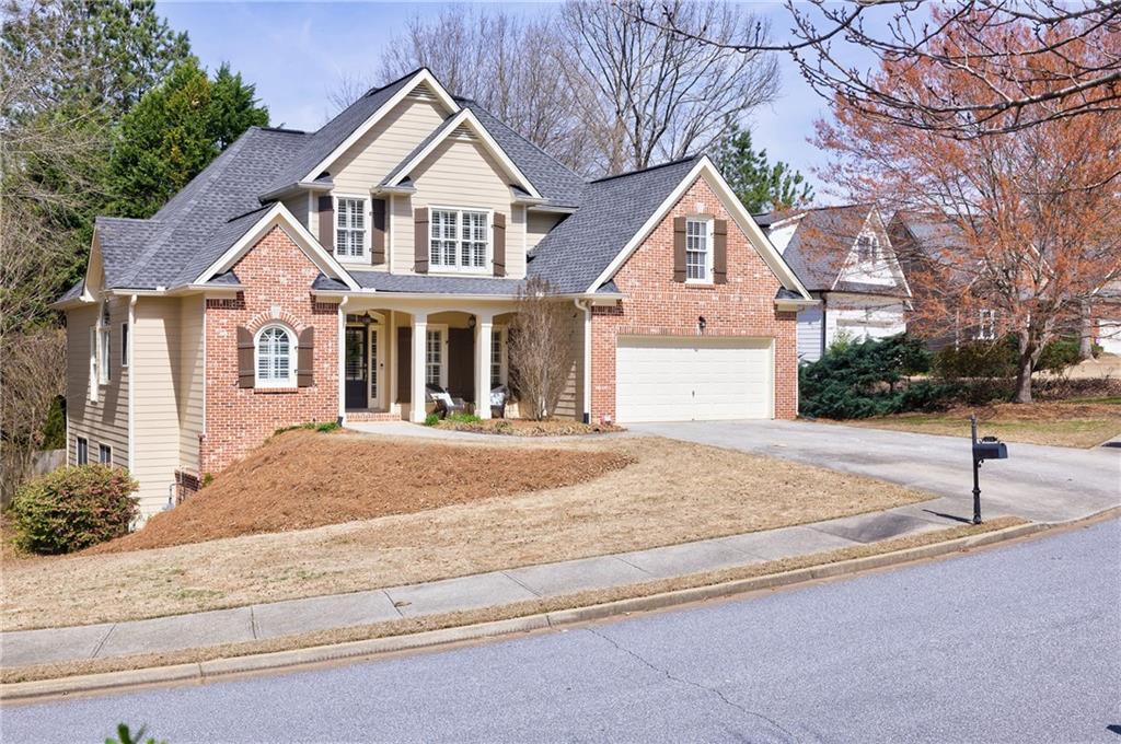 405 Eaglewood Way