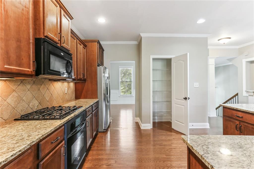 500 Twinrose Way