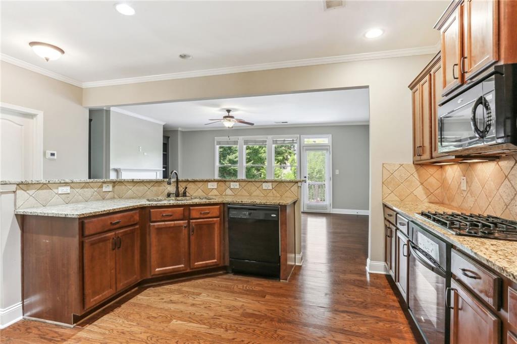 500 Twinrose Way