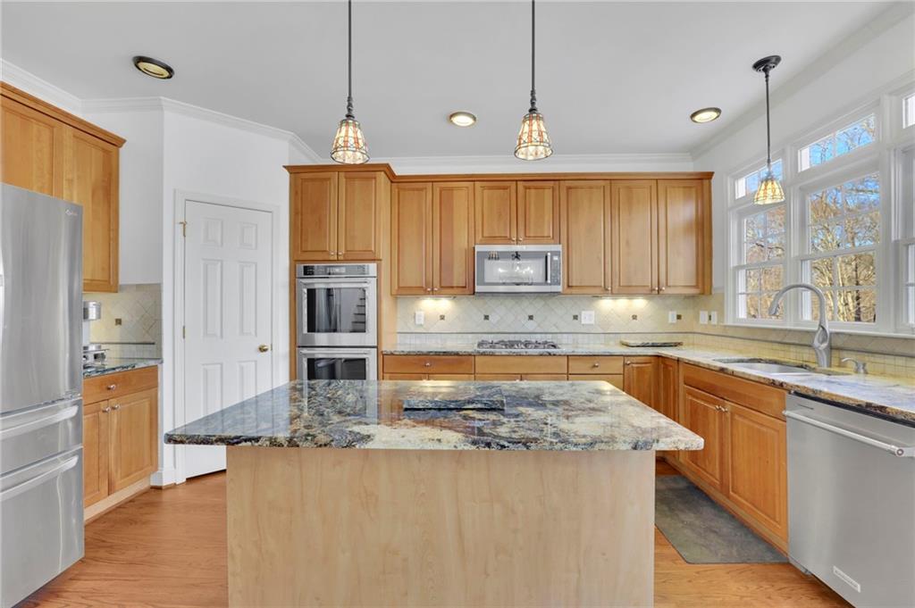 775 River Cliff Court