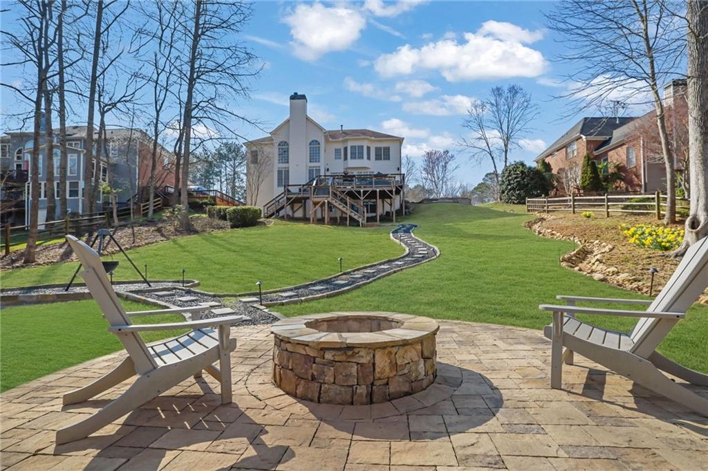 775 River Cliff Court