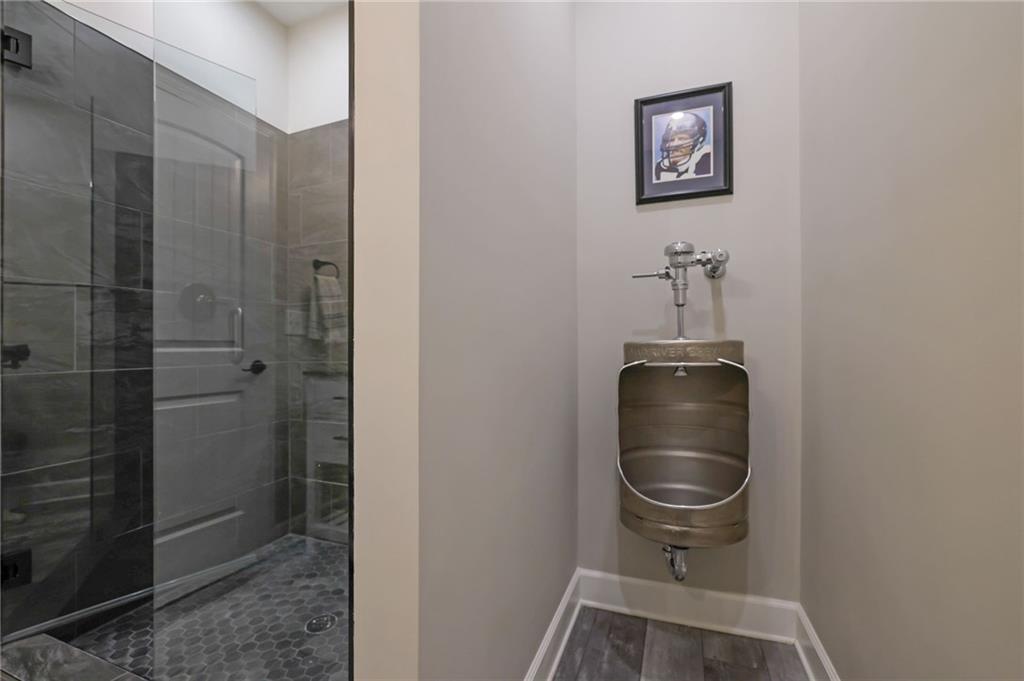 775 River Cliff Court