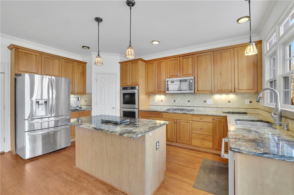 775 River Cliff Court