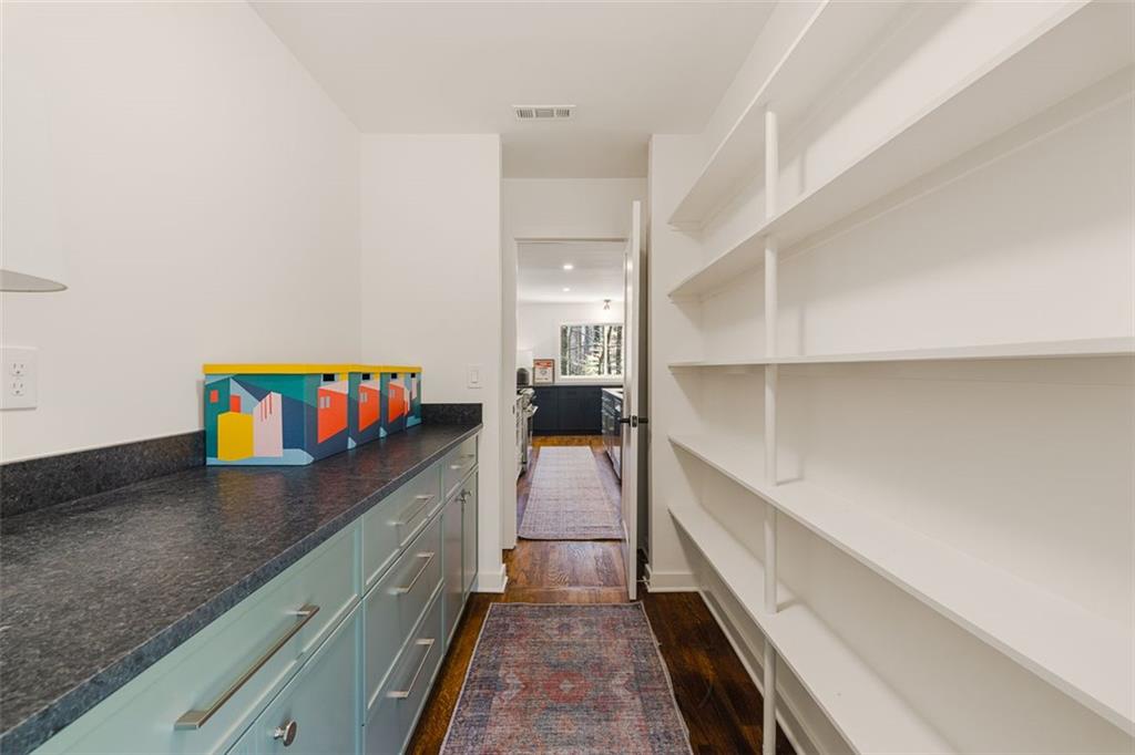 2145 MOUNTCLAIRE Court
