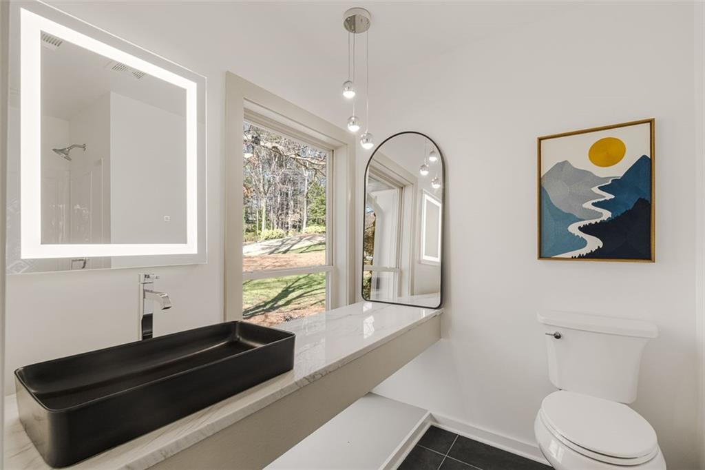 2145 MOUNTCLAIRE Court