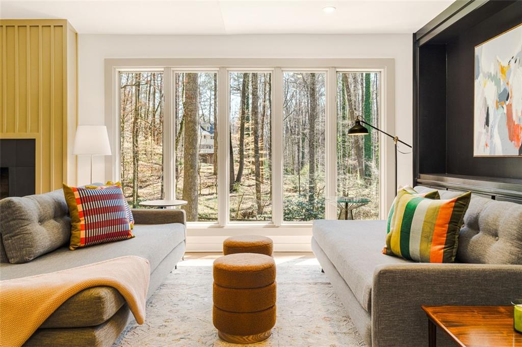 2145 MOUNTCLAIRE Court