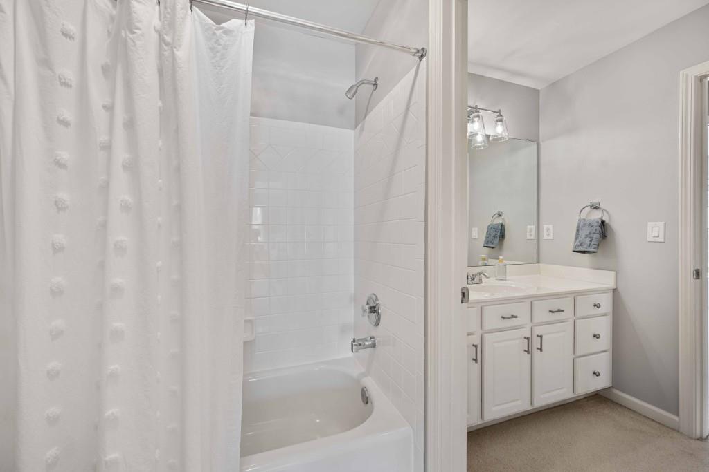 4125 Bridle Ridge Drive