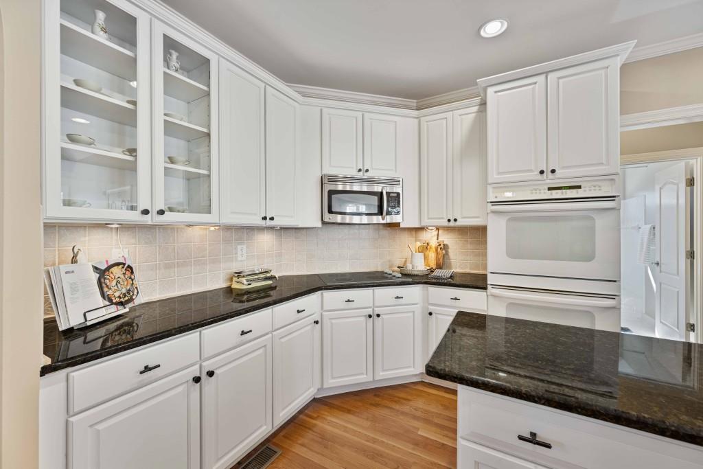 4125 Bridle Ridge Drive
