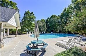 1492 Brentwood Drive