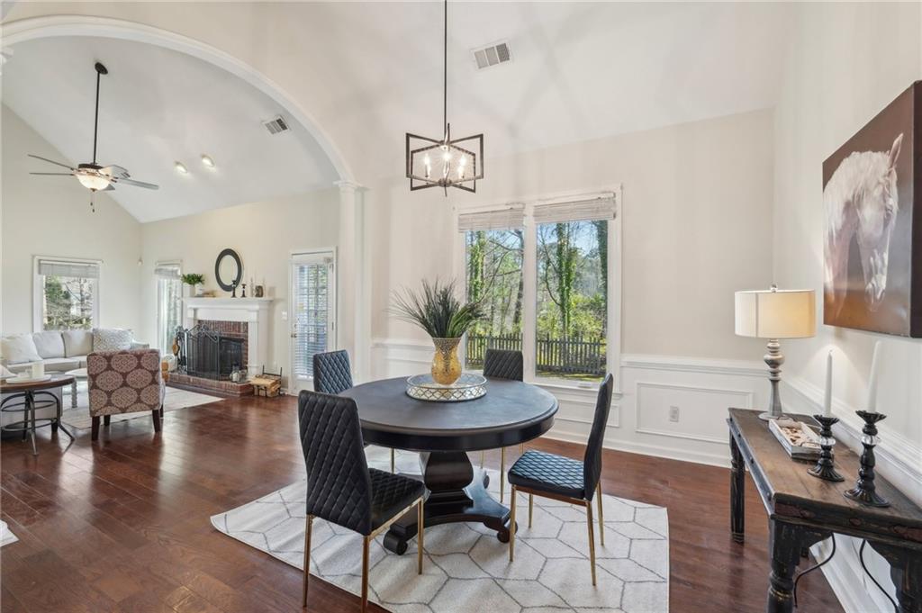 1492 Brentwood Drive