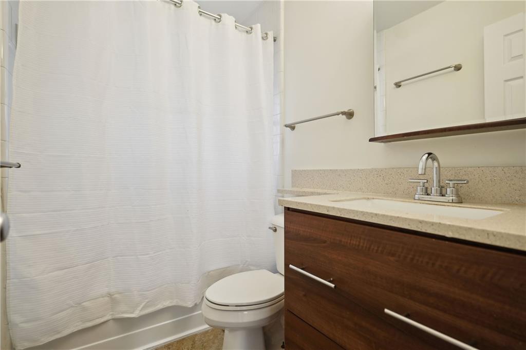 2232 Dunseath Avenue NW Unit 303